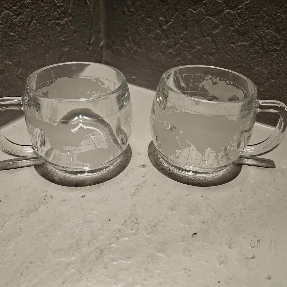 Nestlé World Globe Vintage Coffee Cups